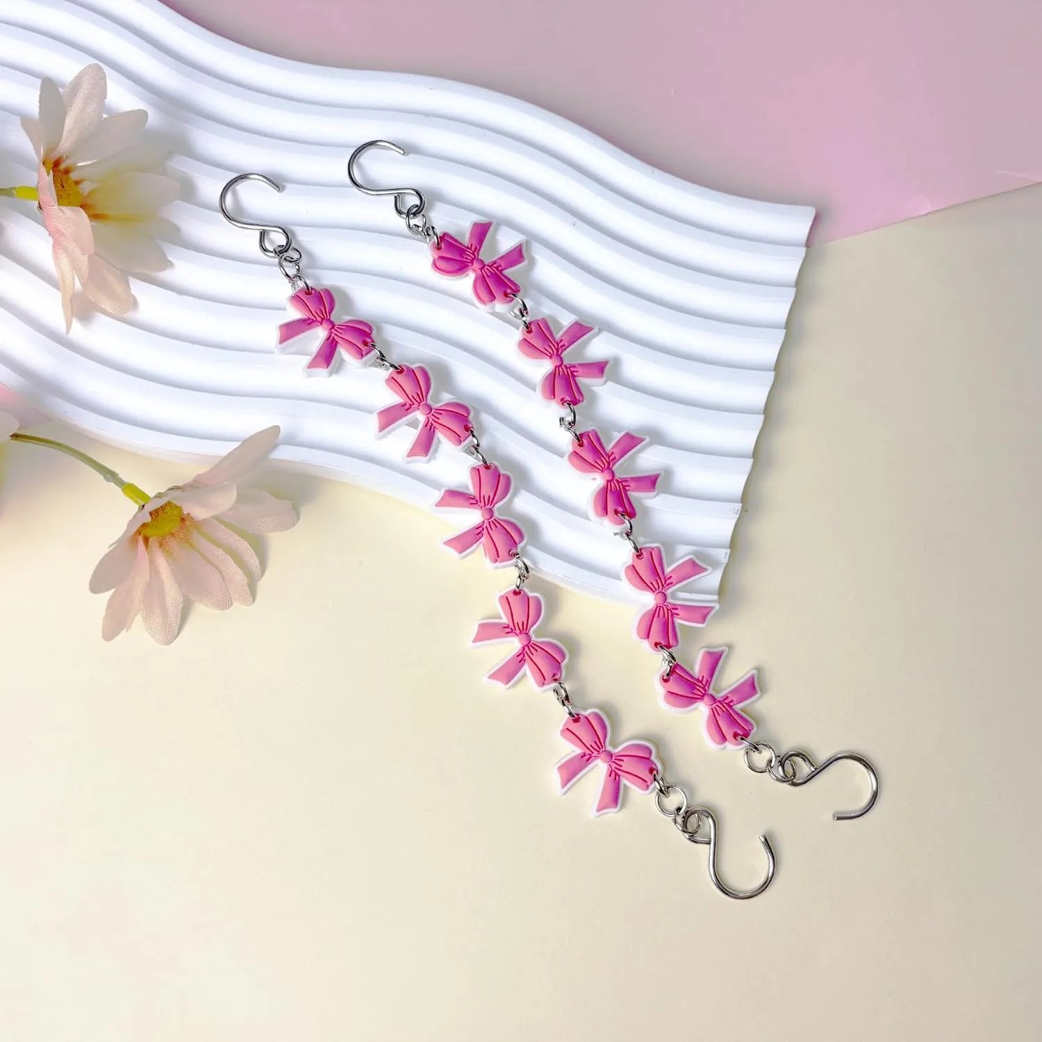 2Pcs Sunflower PVC Shoe Chains for Women, Shoe Charms for Clog Sandals, DIY Rubber Shoe Decoration Charms for Girls, Party Favor